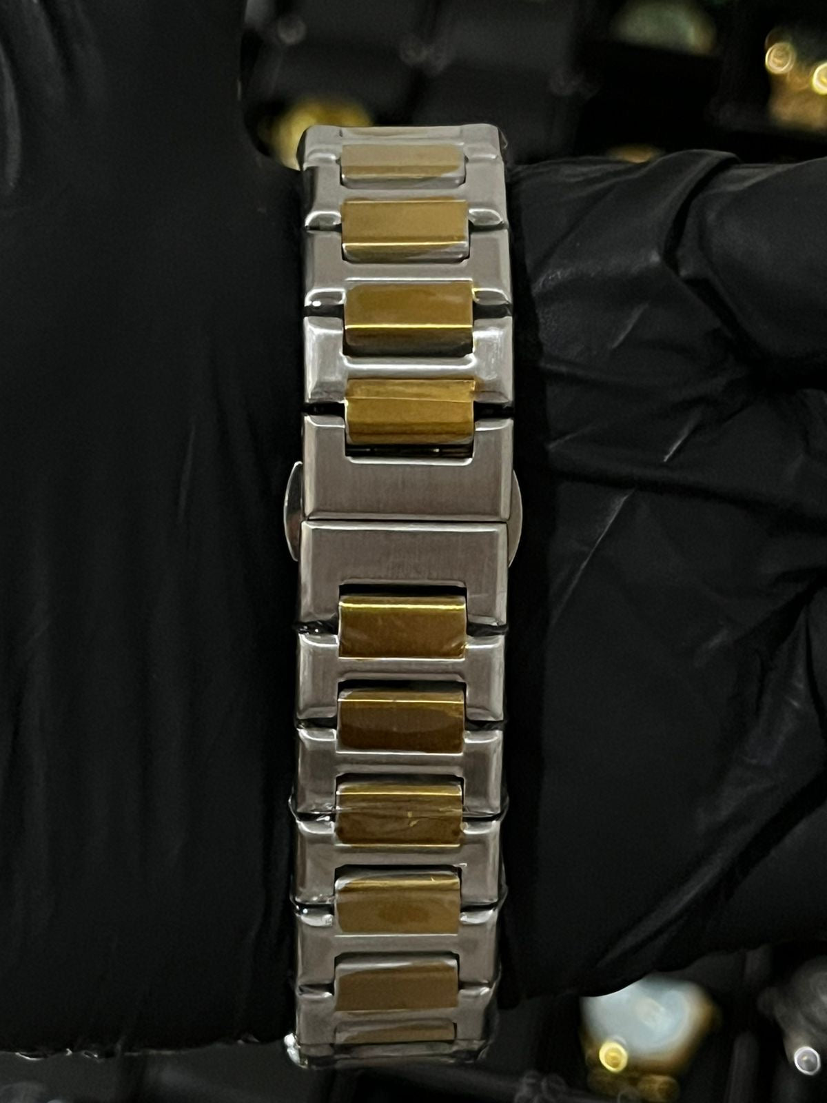 ADMR METÁLICO / BICOLOR / FONDO DORADO