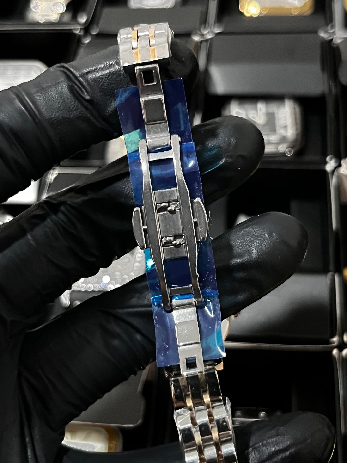 TSST DAMA ACERO BICOLOR TABLERO BLANCO BISEL DORADO