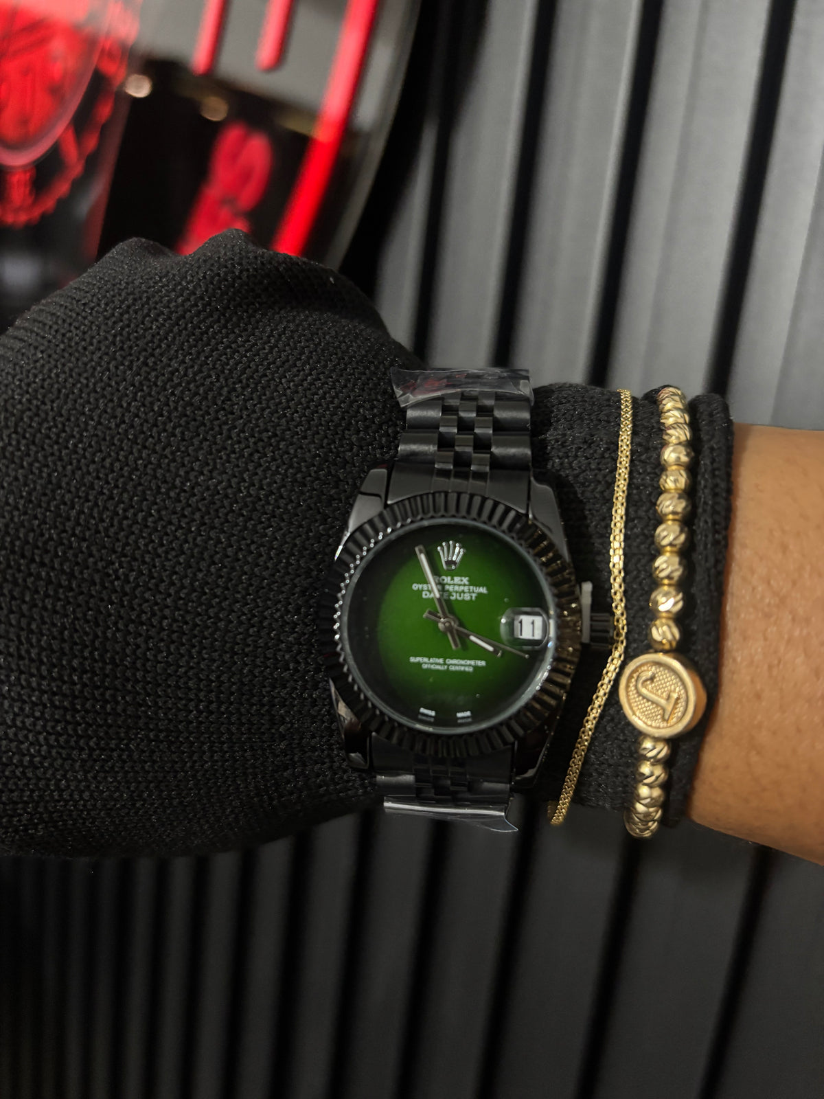 RX DTJT DAMA negro fondo verde