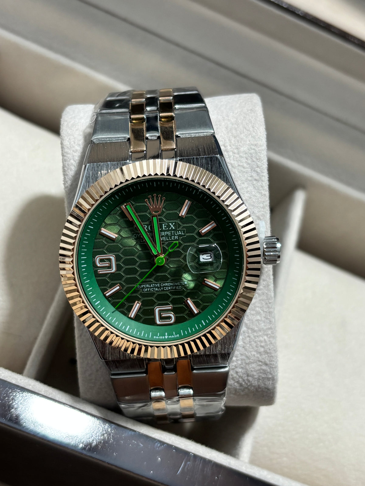 RX LANDWR R 963 bicolor oro rosa fondo verde