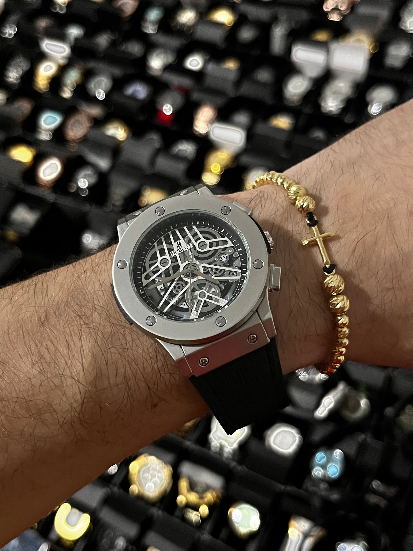 HBLT HELIC / PLATEADO PULSO NEGRO