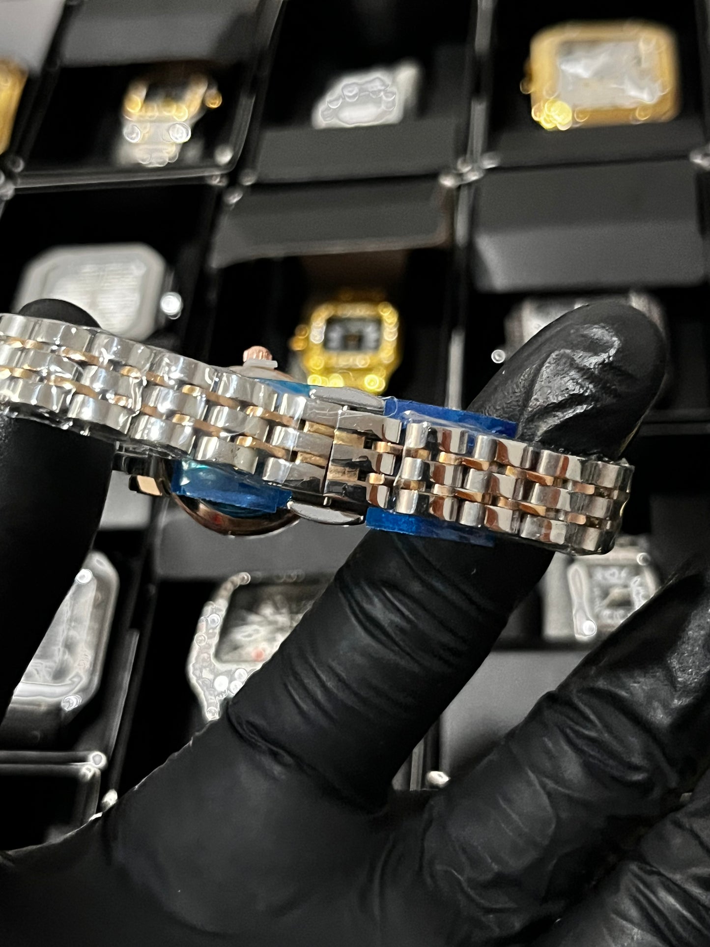 TSST DAMA ACERO BICOLOR TABLERO BLANCO BISEL DORADO