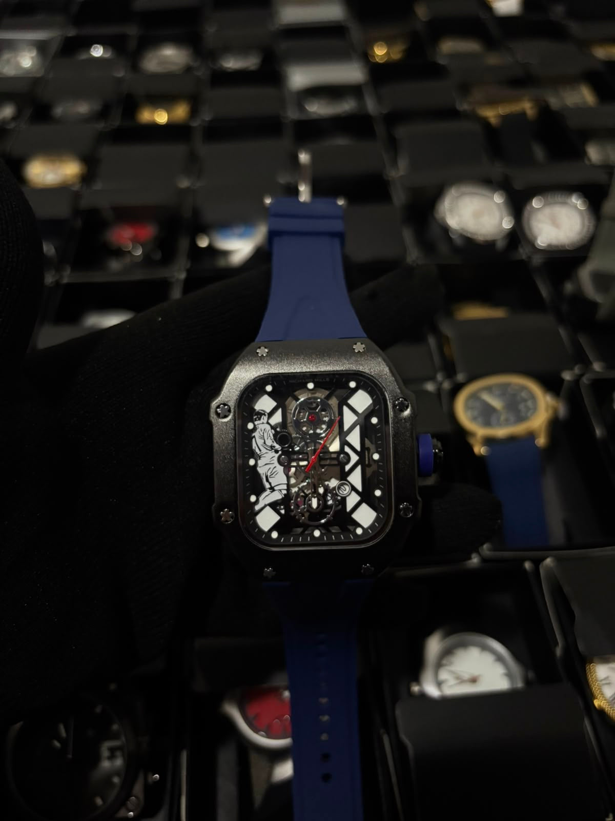 R MILL / CR / NEGRO PULSO AZUL