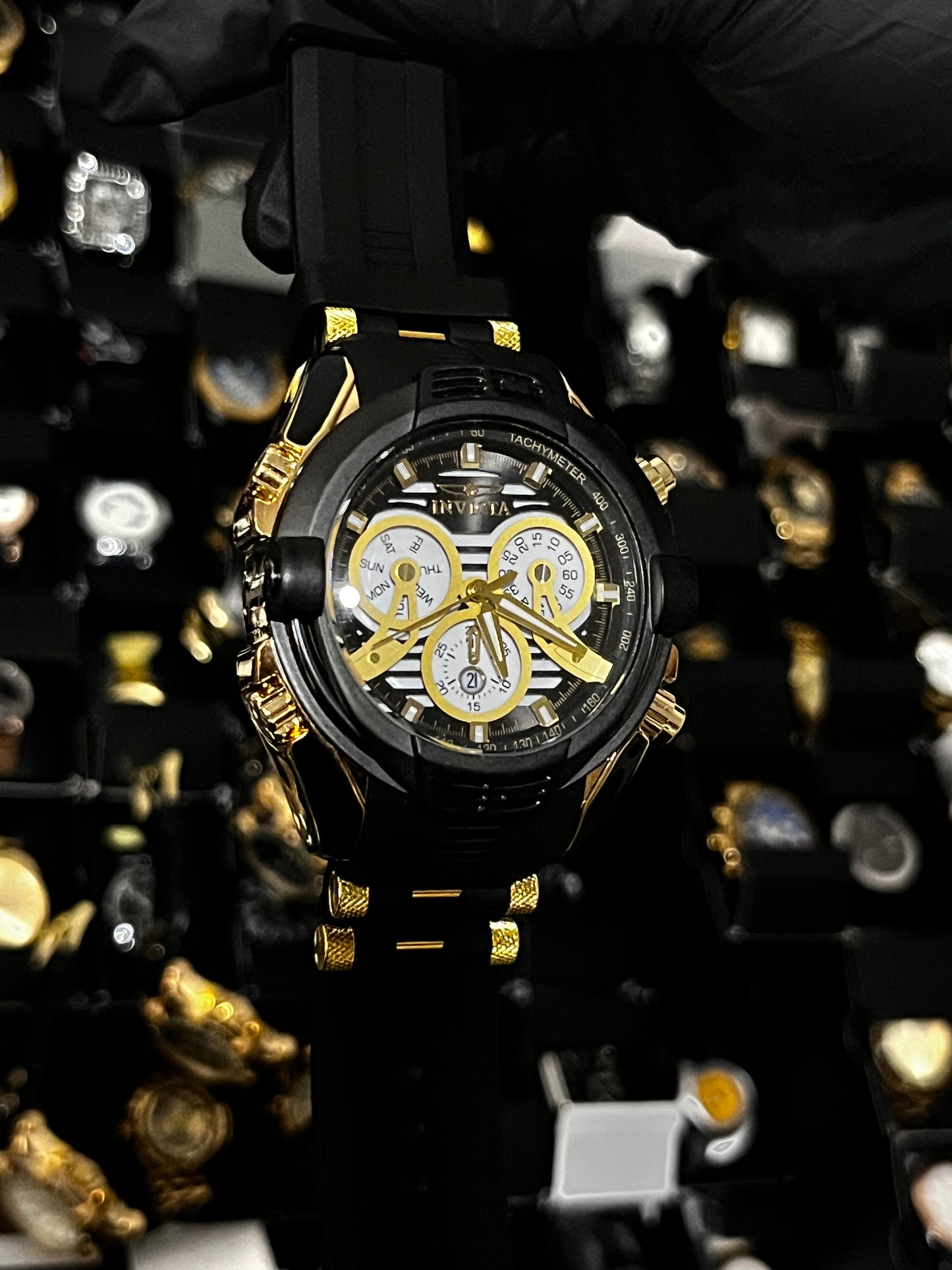 INVIC SUBAQ / PULSO NEGRO / BISEL NEGRO