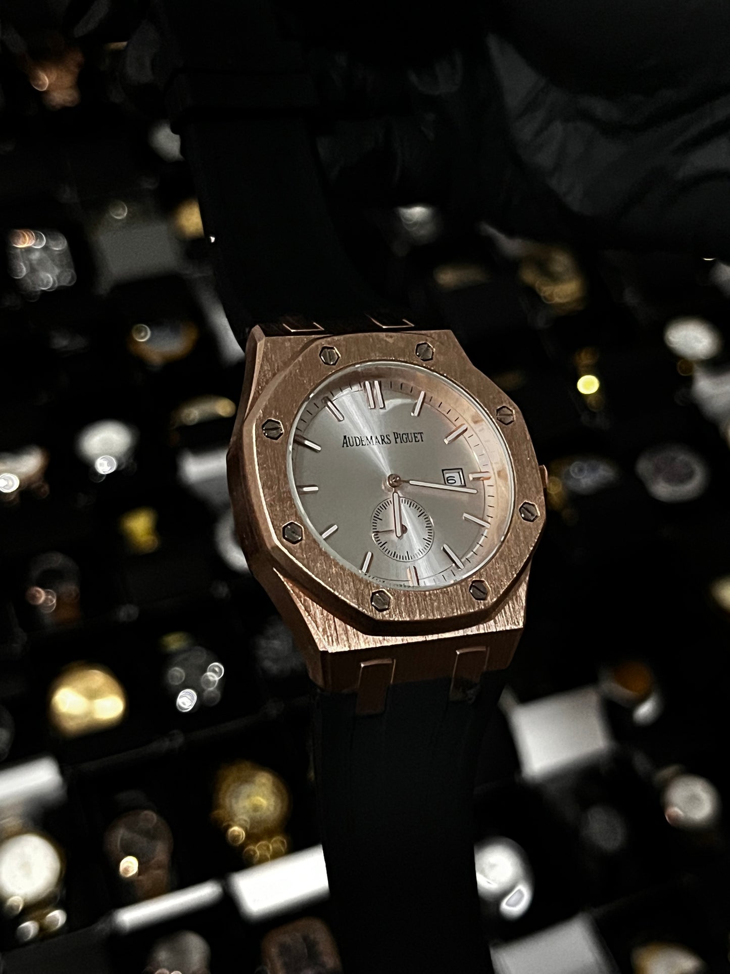 ADMR GOMA/NEGRO TABLERO/PLATEADO BISEL/PALO ROSA