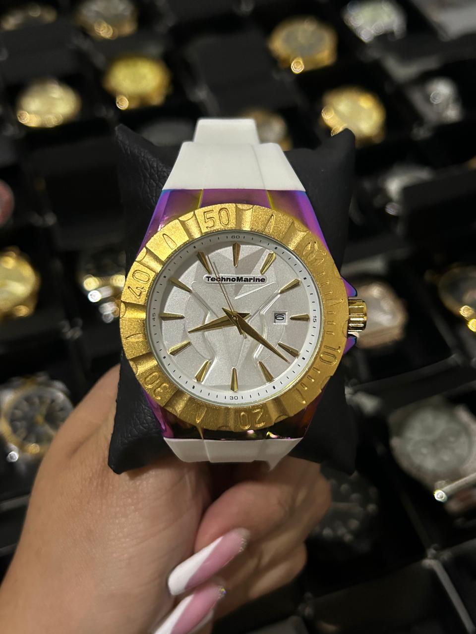 TECH M GOMA BLANCO TABLERO BLANCO BISEL DORADO/TORNASOL