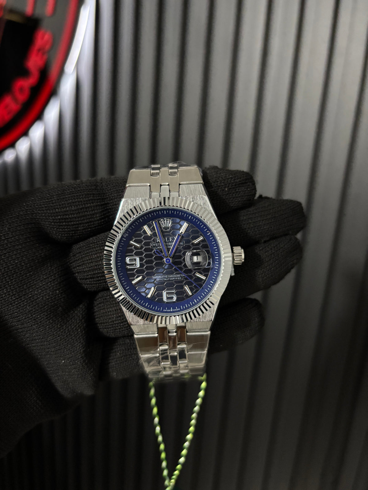 Rx landwr r963 plateado fondo azul oscuro