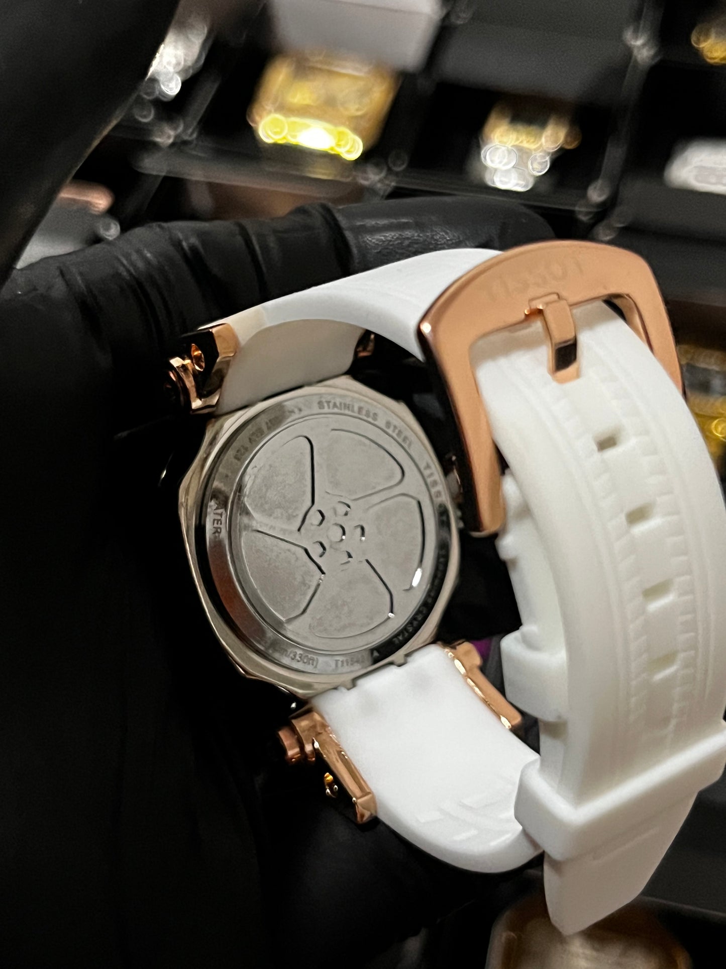 TSST DAMA GOMA BLANCO TABLERO PLATEADO BISEL DORADO