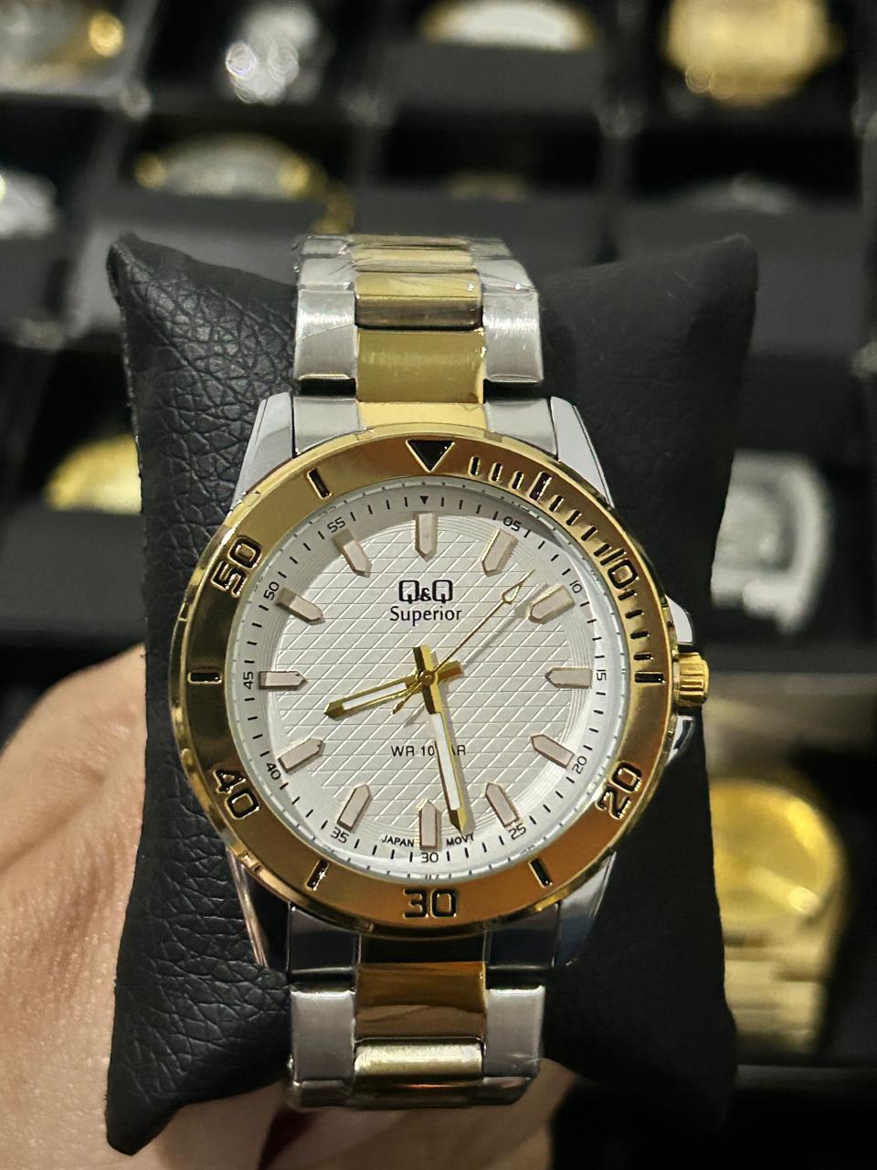 Q&Q ACERO/BICOLOR TABLERO/BLANCO BISEL/DORADO