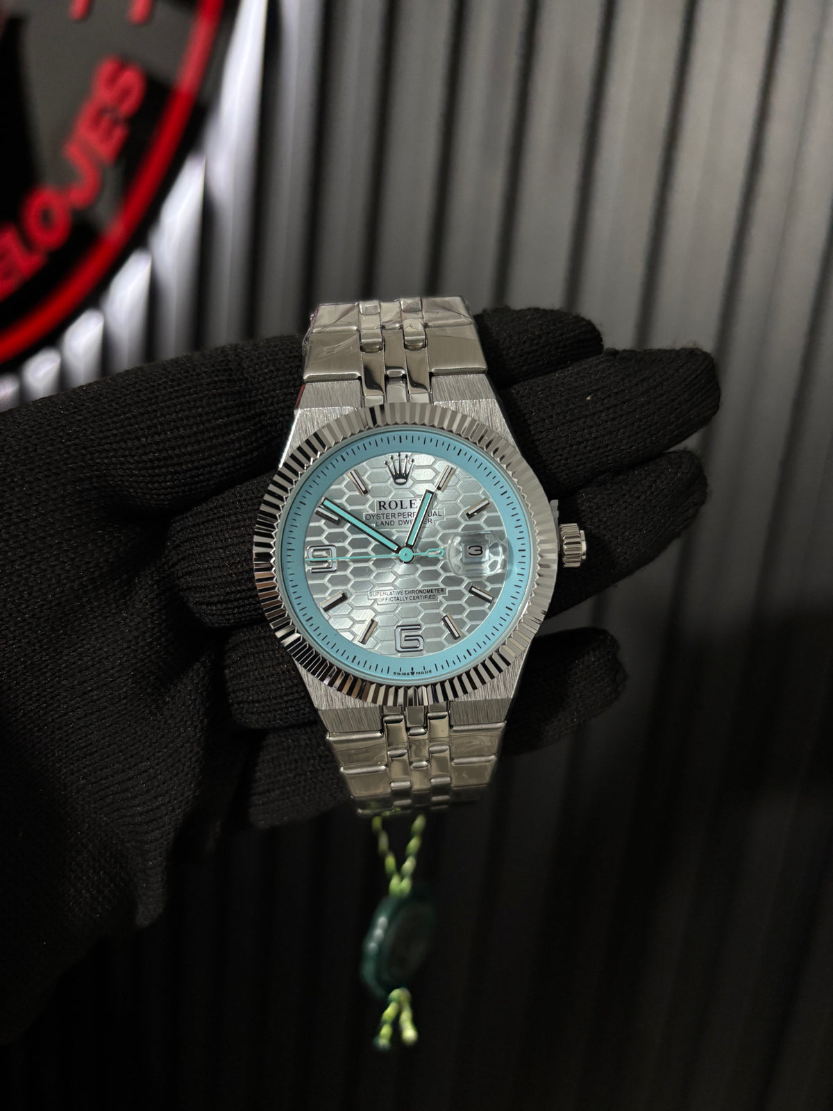 Rx landwr r963 plateado fondo azul claro