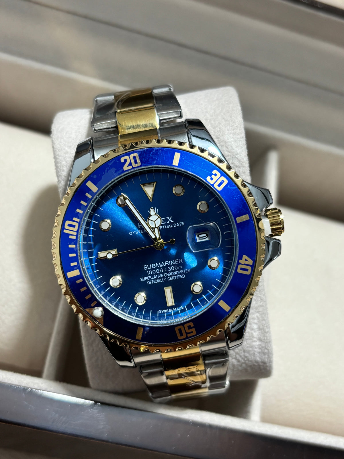 RX SUBM bicolor fondo azul