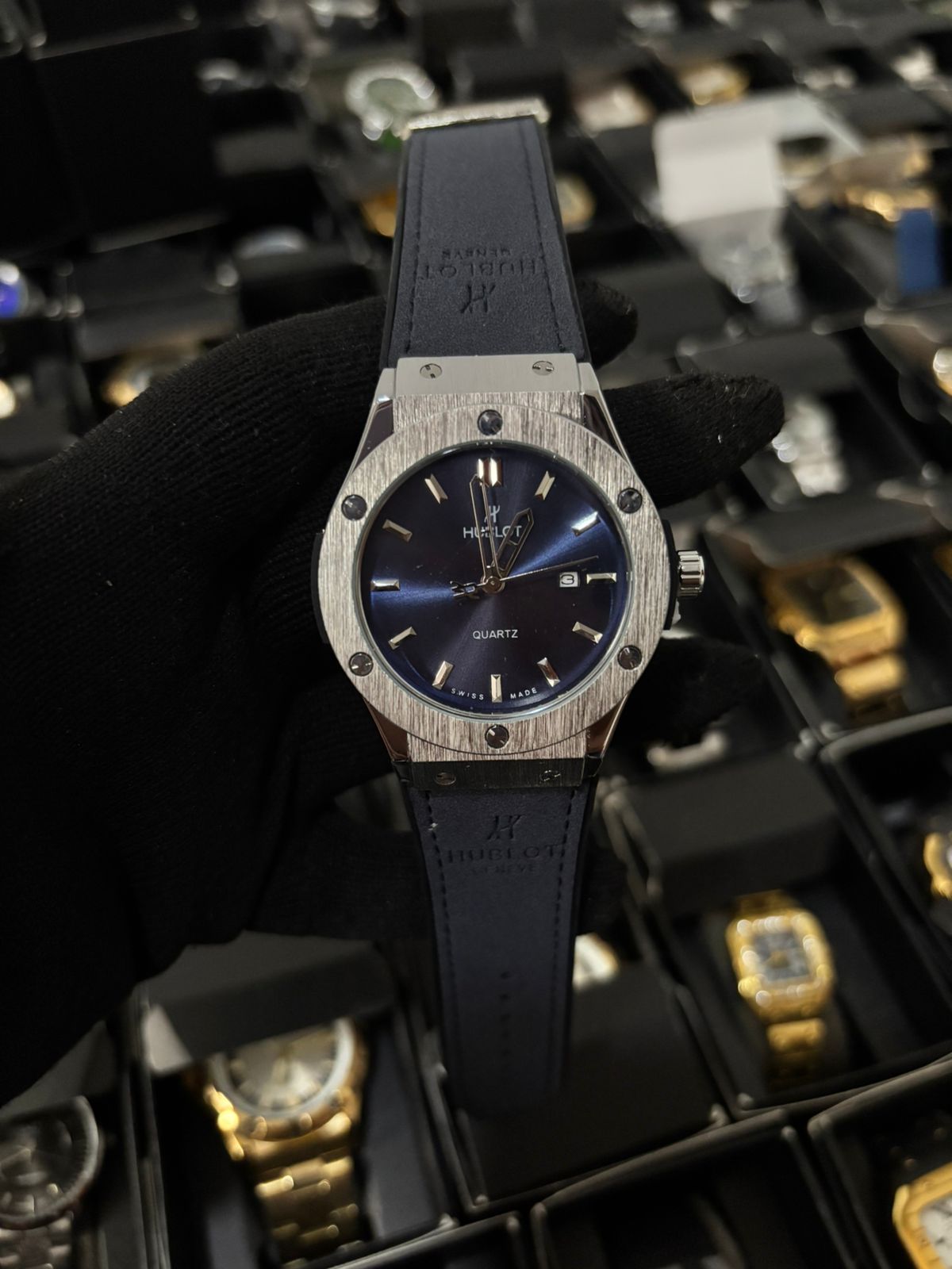Hblt 2026 azul oscuro caja plateado
