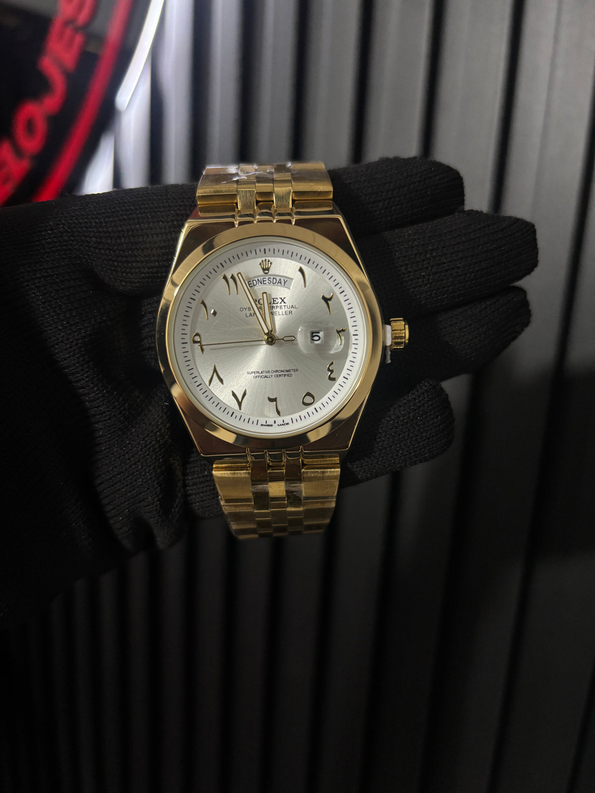 RX LANDWR 963 ARAB dorado fondo plateado