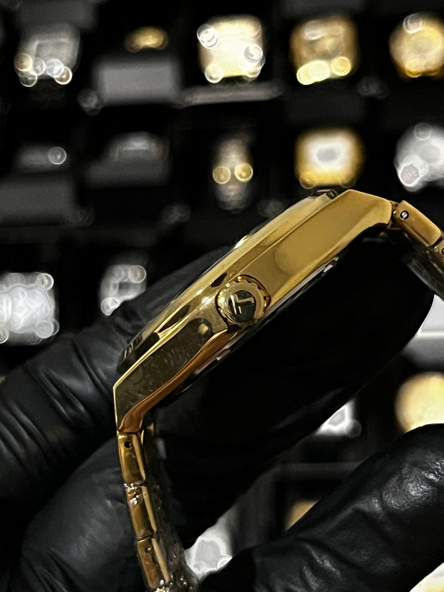 TSST ACERO DORADO TABLERO NEGRO BISEL DORADO