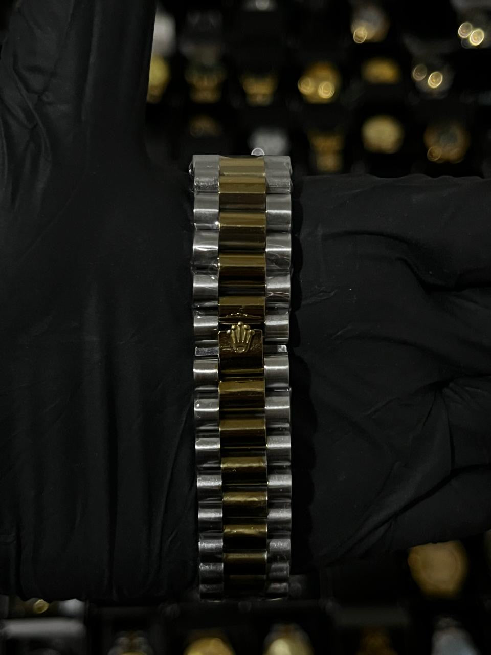 RX DTJST DD / BISEL RELIEVE / BICOLOR FONDO PLATEADO OSCURO