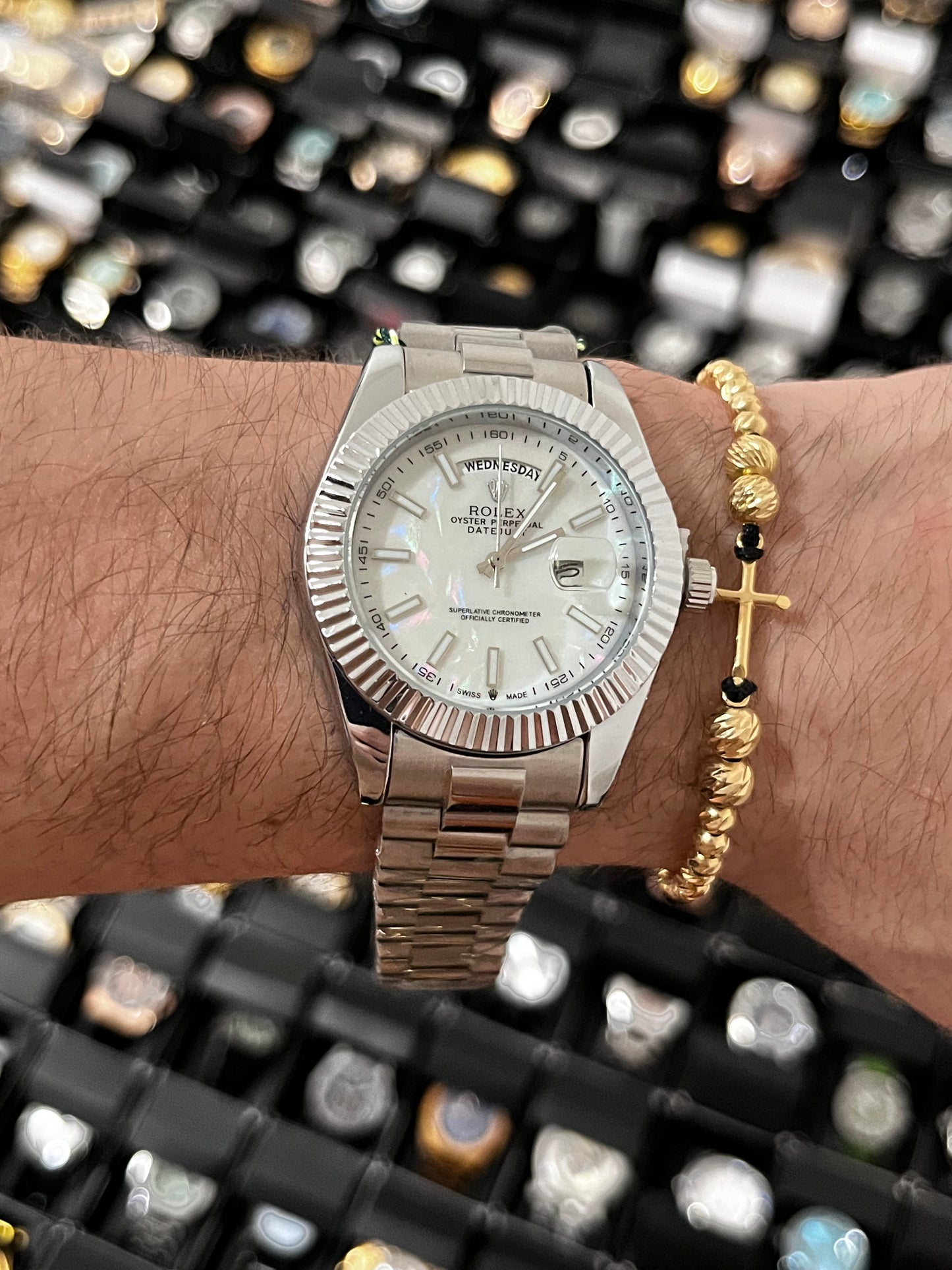 RX DTJST DD / BISEL RELIEVE / PLATEADO FONDO BLANCO ARCOIRIS