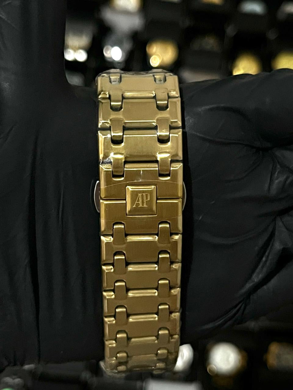ADMR METÁLICO / CRONO SEGUNDERO / DORADO FONDO PLATEADO