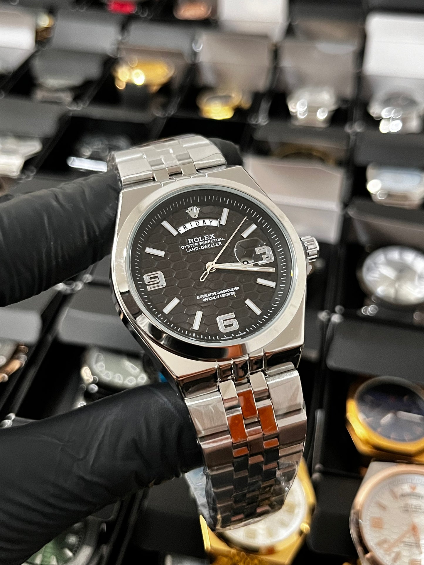 RX LANDWR 963 / PLATEADO FONDO NEGRO