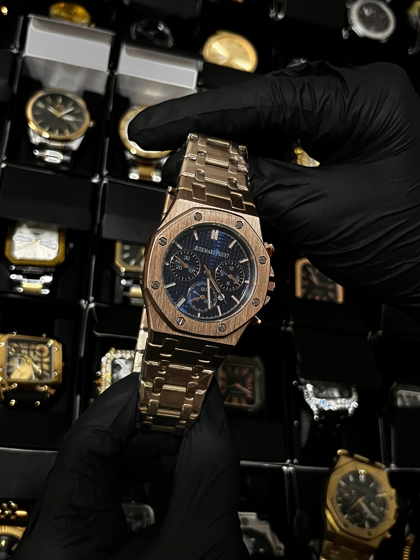 ADMR METÁLICO / 3 CRONO / ORO ROSA FONDO AZUL OSCURO