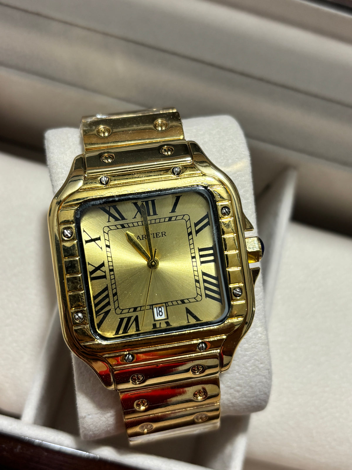 CRTR METAL dorado