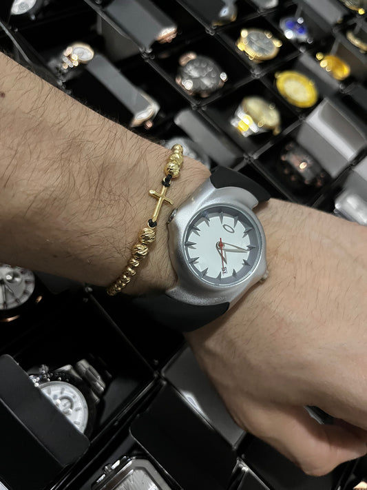 OAK GOMA/NEGRO TABLERO PLATEADO BISEL PLATEADO