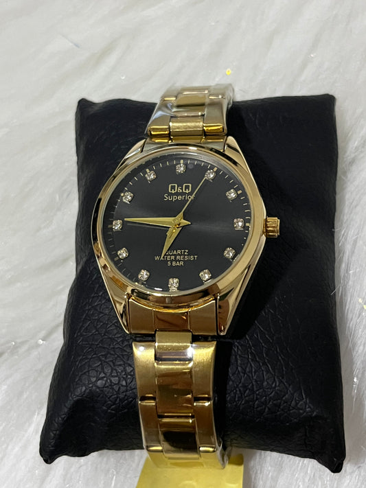 Q&Q DAMA ACERO/DORADO TABLERO/NEGRO/CIRCONES BISEL/DORADO