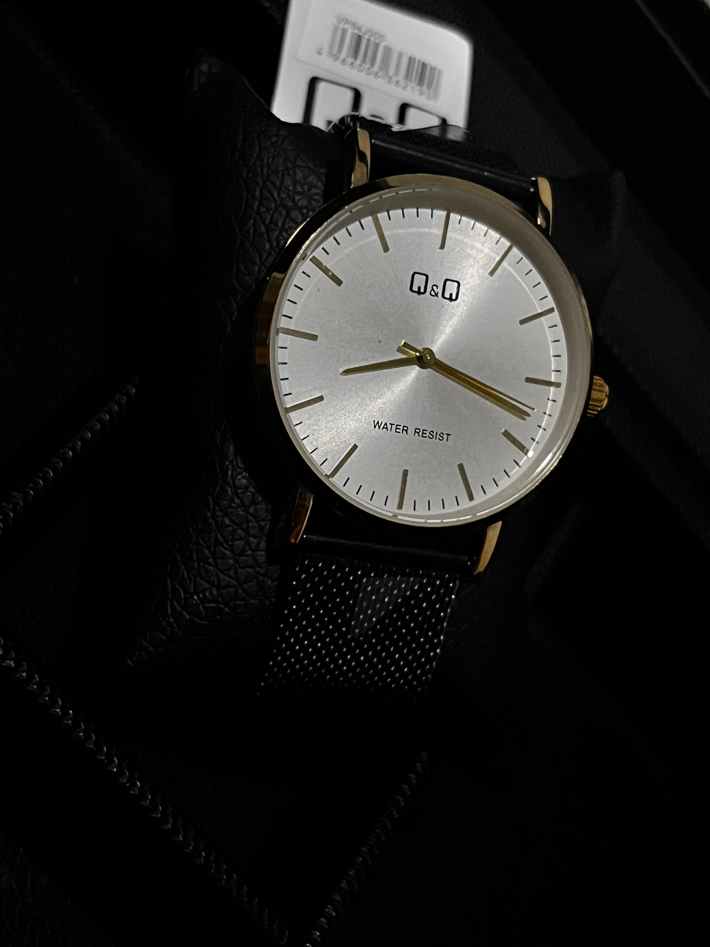 Q&Q ACERO/NEGRO/TRENZADO TABLERO/PLATEADO BISEL/DORADO