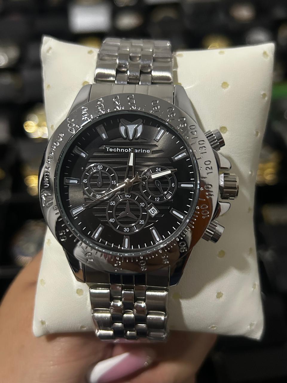 TECH M ACERO PLATEADO TABLERO NEGRO/3 CRONOS BISEL PLATEADO